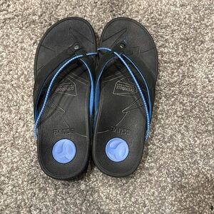 Vionic by Orthaheel sports recovery flip flops UK size 38 Women’s size 7.5.